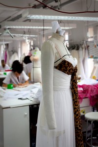 Ateliers couture Christian Dior, Petites mains