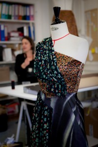 cacharel, atelier, couture, petites mains