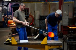 Baccarat, Atelier à chaud, cristallerie, joaillerie